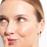 Brincos dourados preto com rosa (Somni collection) - Image 2