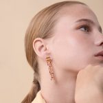 Brincos dourados chuva de luzes (Aube collection) - Image 2