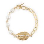Pulseira prata dourada folha com pérolas barrocas (Baroque Collection)